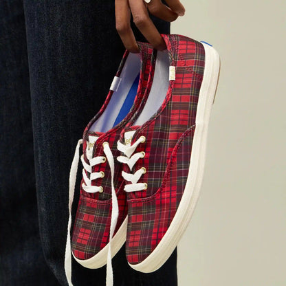 Champion Canvas Lace-Up